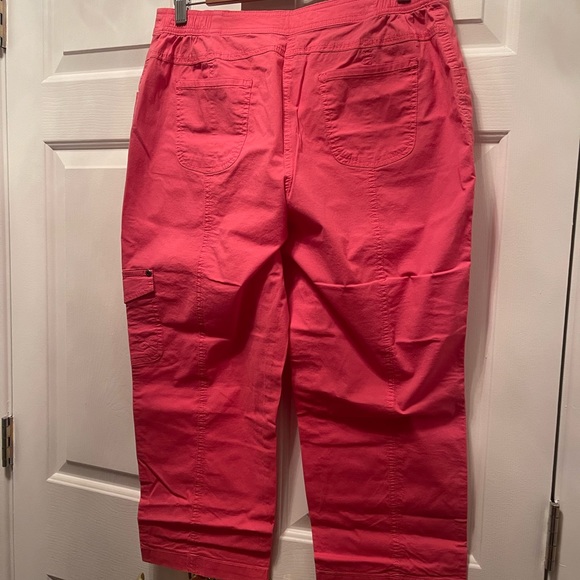 Chico’s size 1 crop pants - Picture 3 of 8